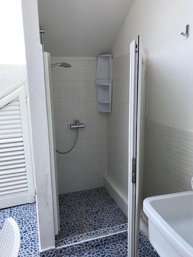 Apartmán A Due Passi Dal Mare Torre Lapillo Exteriér fotografie